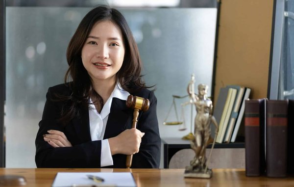 Quel est le rôle d'un commissaire de justice ?